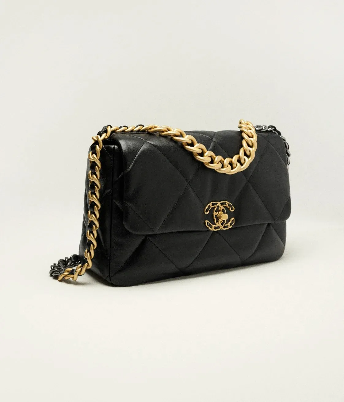 CHANEL 19 LARGE HANDBAG