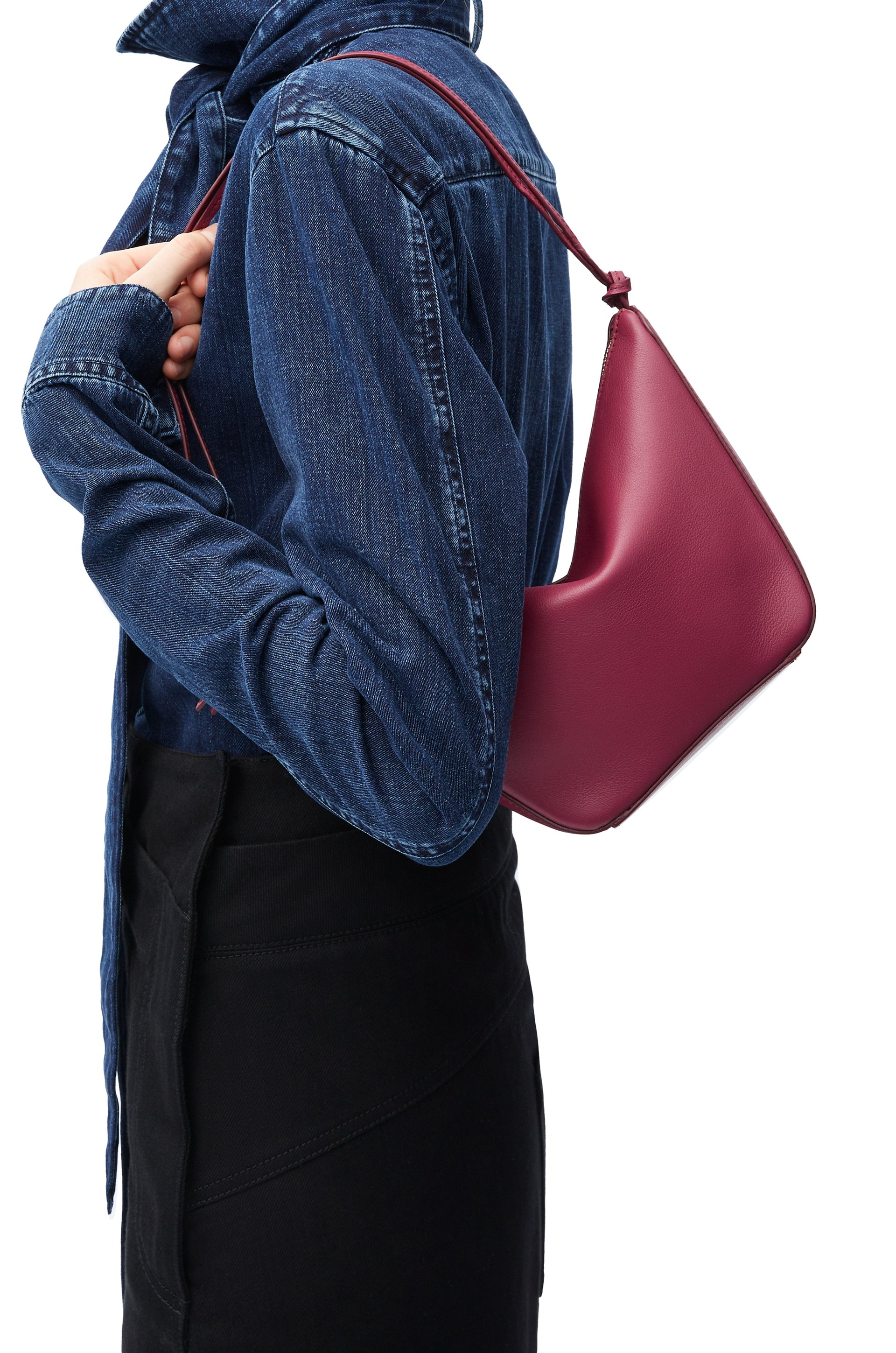 NEW IN Mini Hammock Hobo bag in classic calfskin