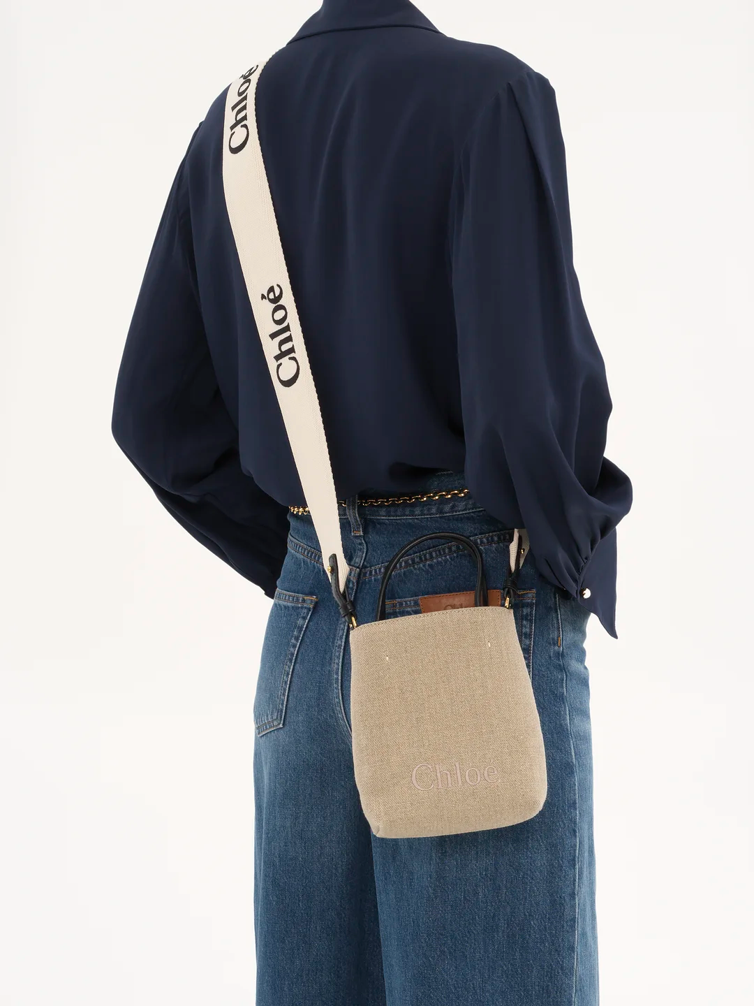 MICRO CHLOÉ SENSE TOTE BAG IN LINEN