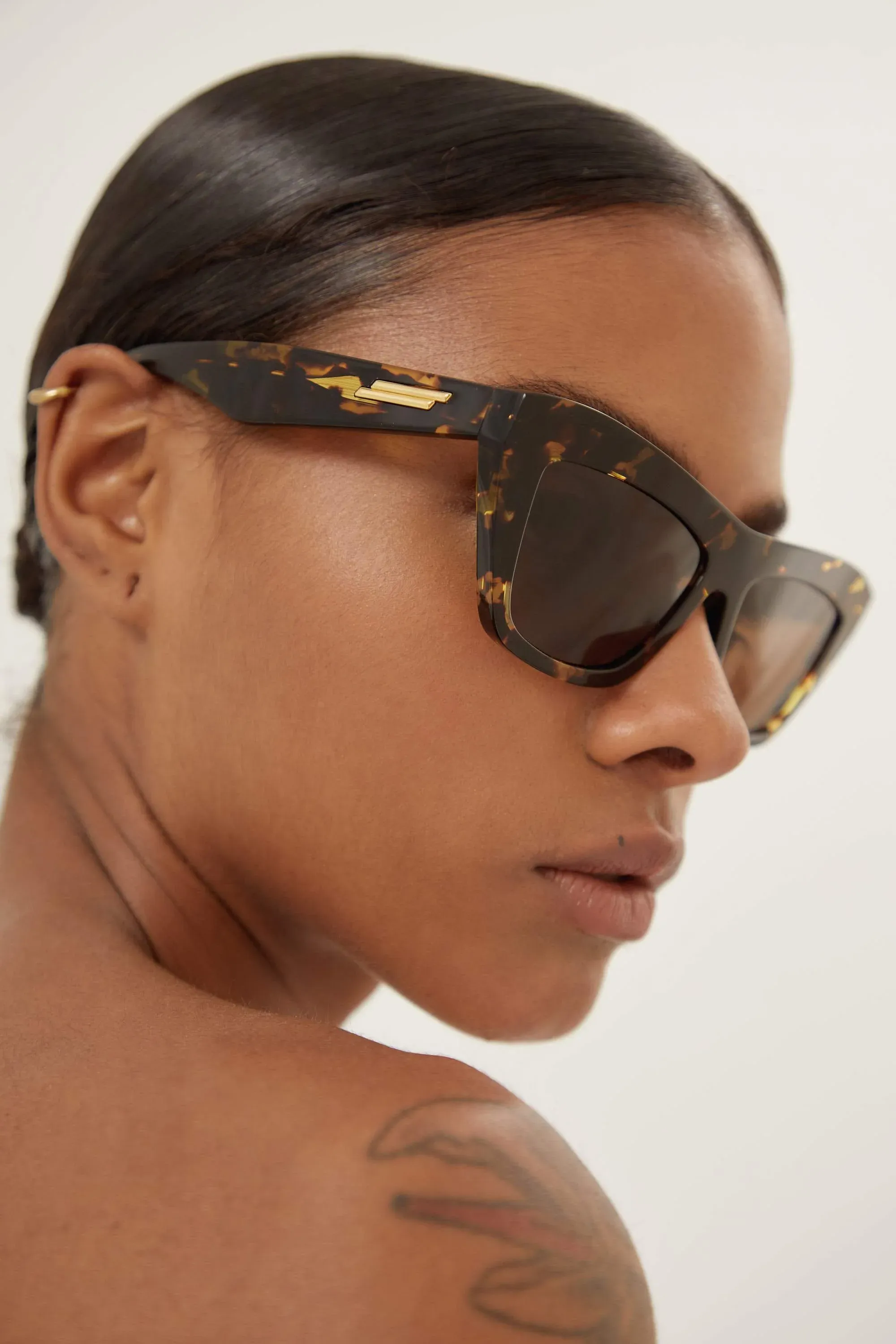 Bottega Veneta squared cat eye havana sunglasses