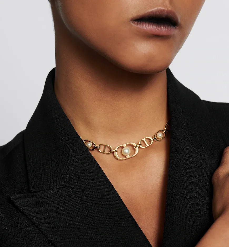 30 Montaigne Jolie Choker