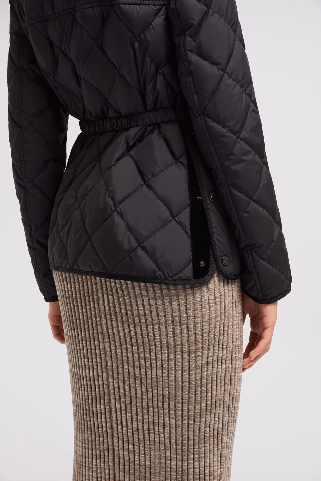 Moncler Cygne Short Down Jacket