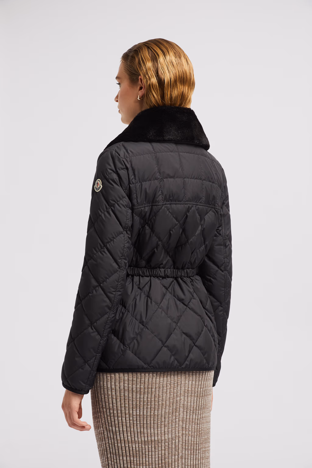 Moncler Cygne Short Down Jacket