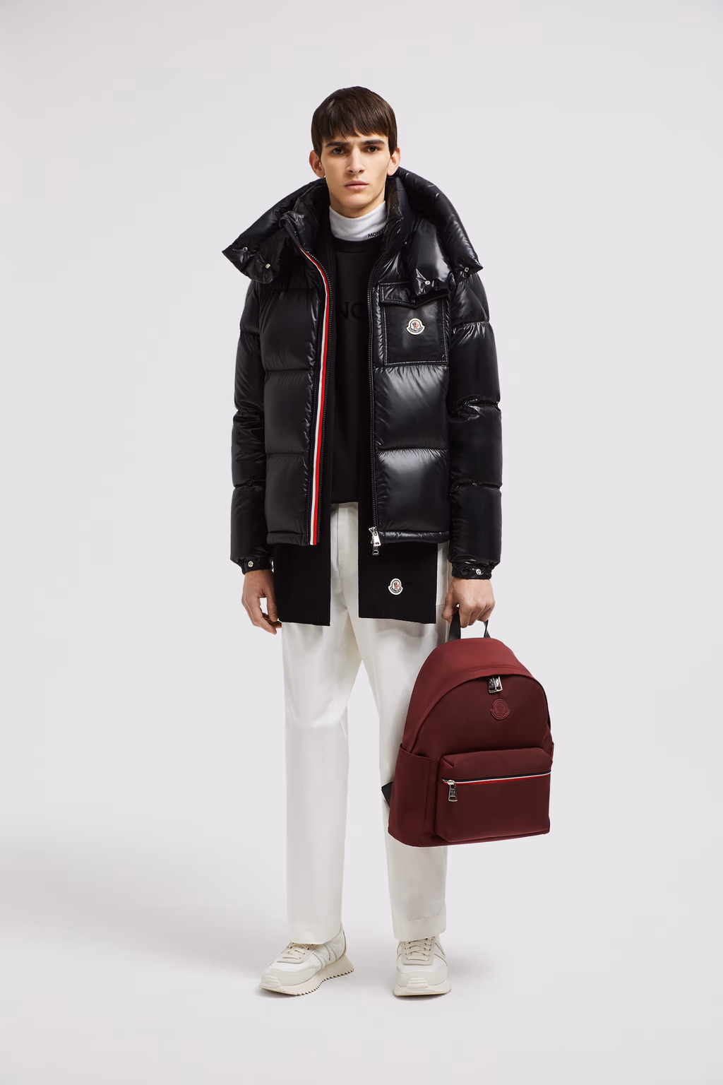 Moncler MONTBELIARD SHORT DOWN JACKET