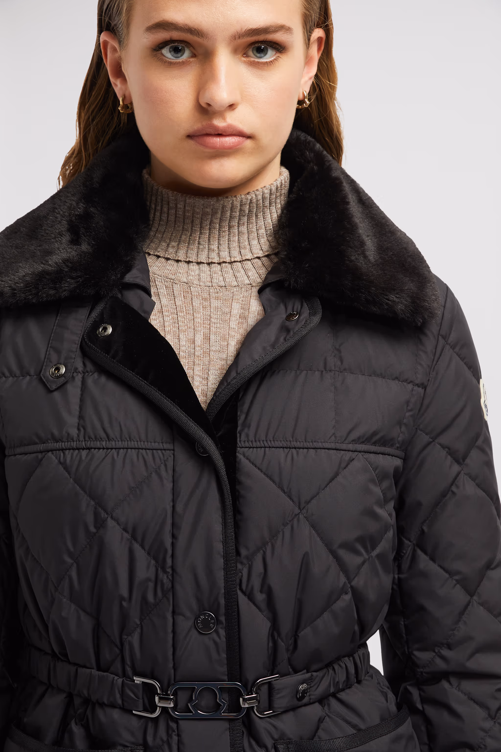 Moncler Cygne Short Down Jacket