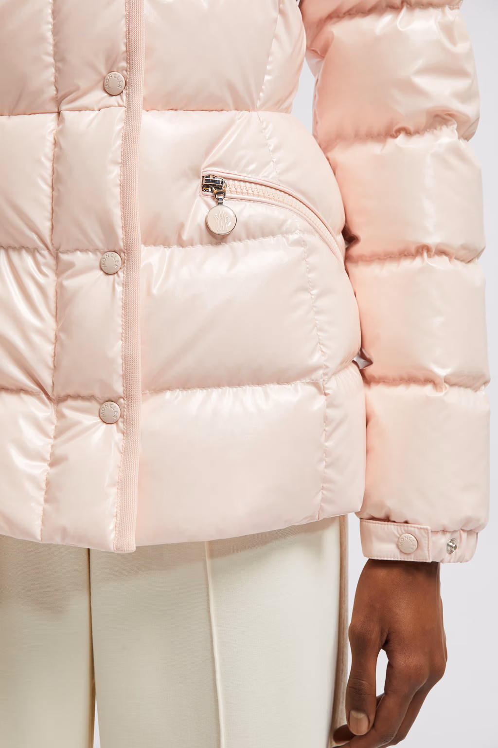 Moncler BARANTE SHORT DOWN JACKET