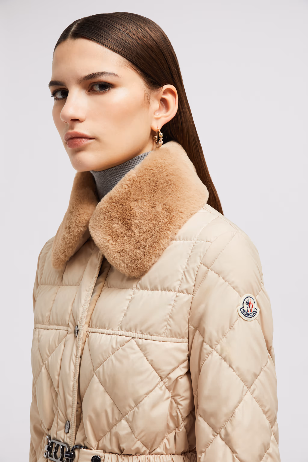 Moncler Cygne Short Down Jacket