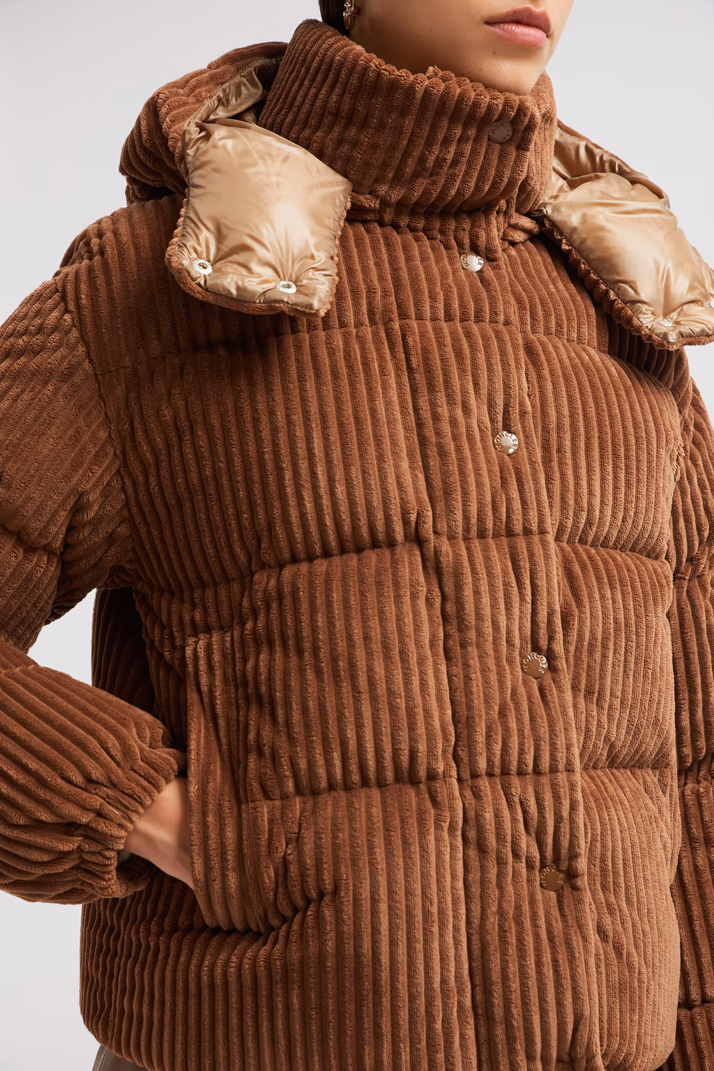 Moncler DAOS CORDUROY DOWN JACKET