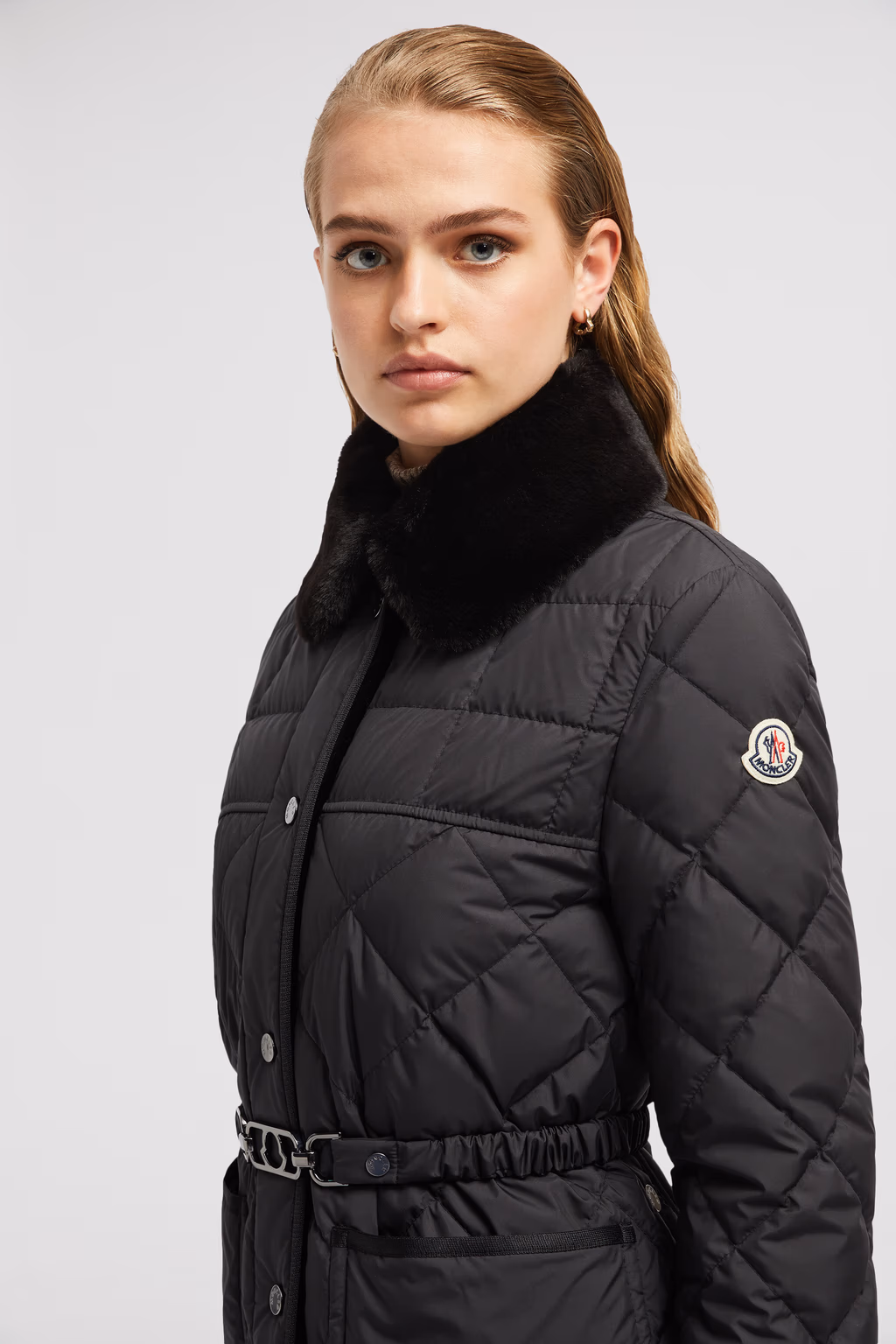 Moncler Cygne Short Down Jacket
