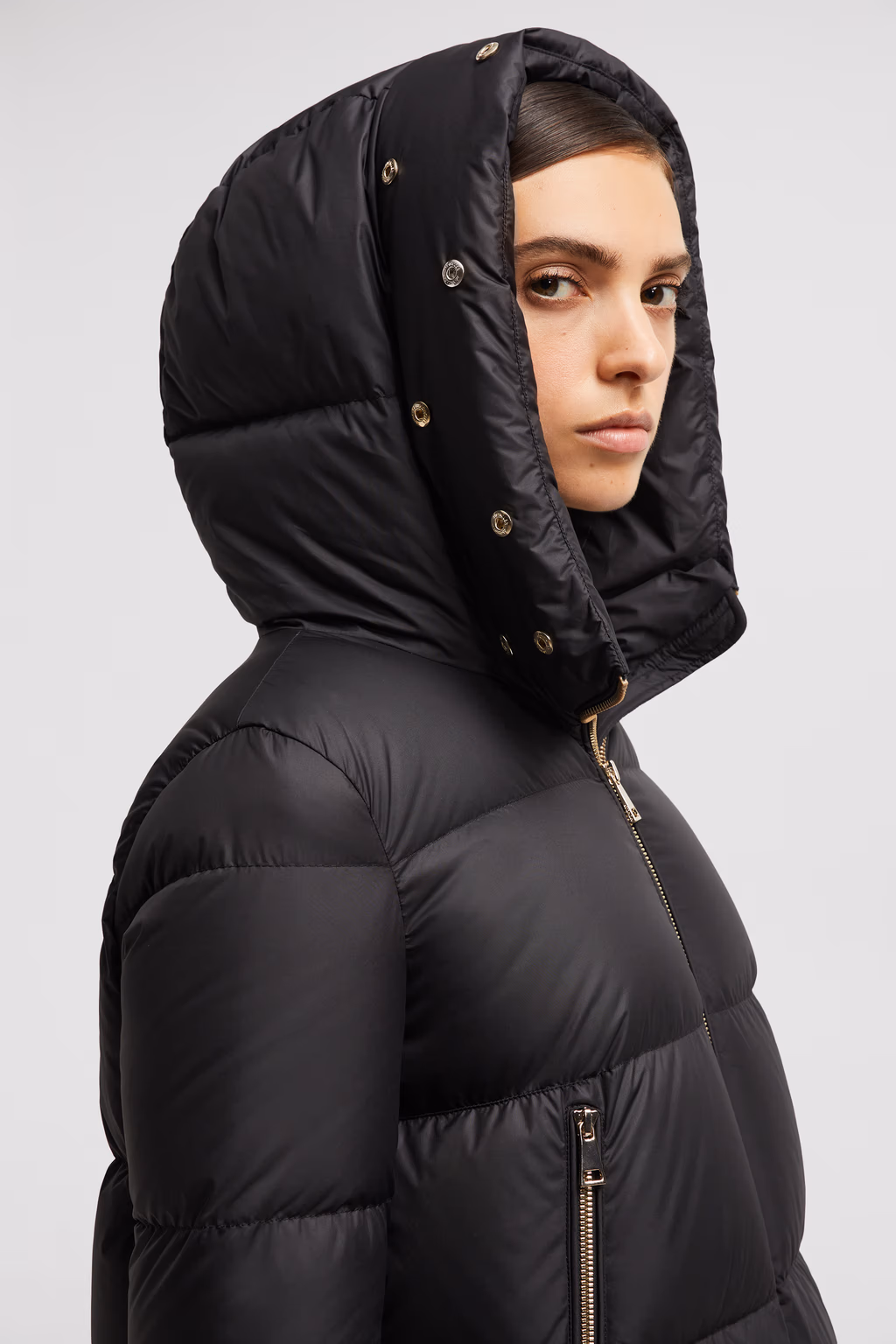 MONCLER LAICHEFUR SHORT DOWN JACKET