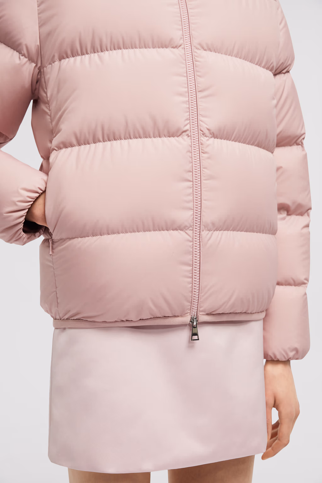 MONCLER ABBADIA SHORT DOWN JACKET