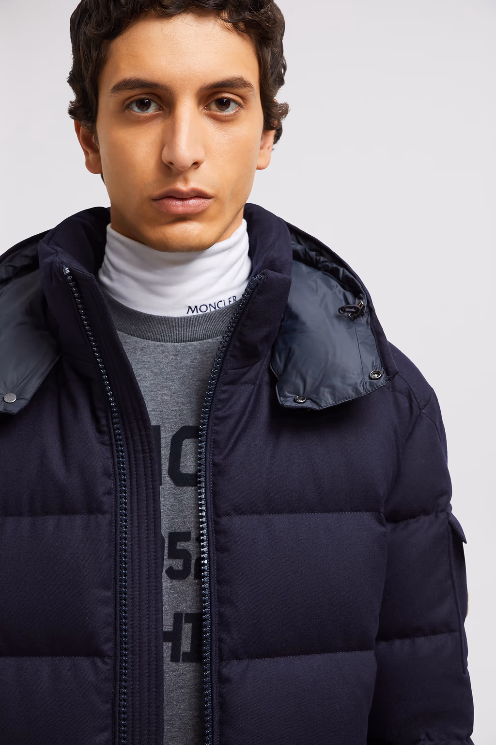 MONCLER MONTGENEVRE SHORT DOWN JACKET