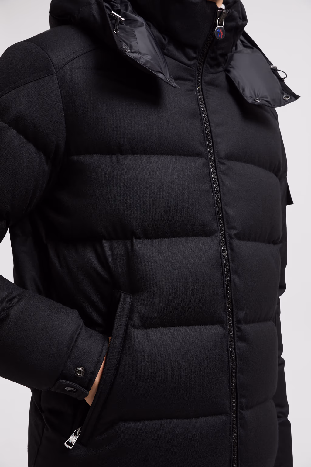 MONCLER MONTGENEVRE SHORT DOWN JACKET