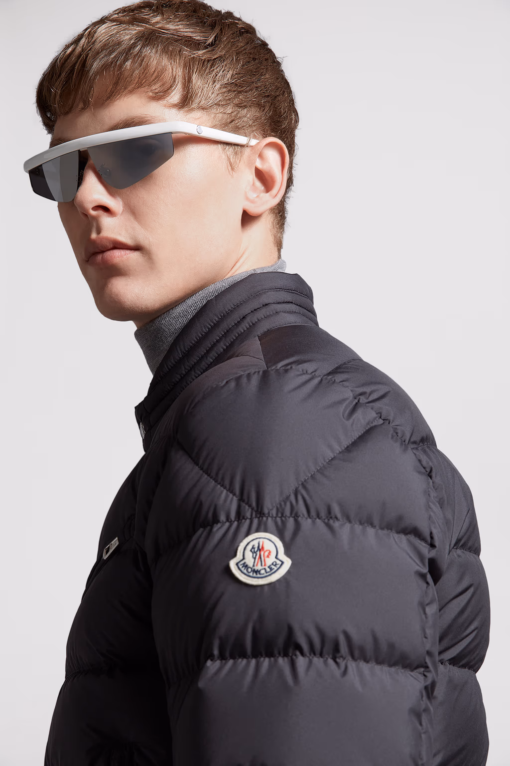 MONCLER AUTHIE SHORT DOWN JACKET