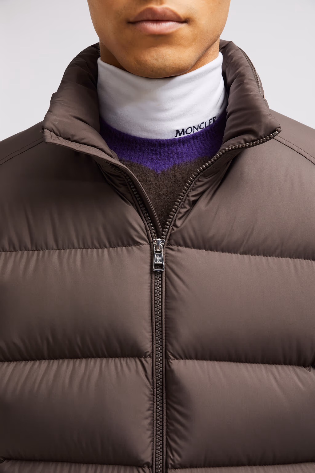 MONCLER SOLAYAN SHORT DOWN JACKET