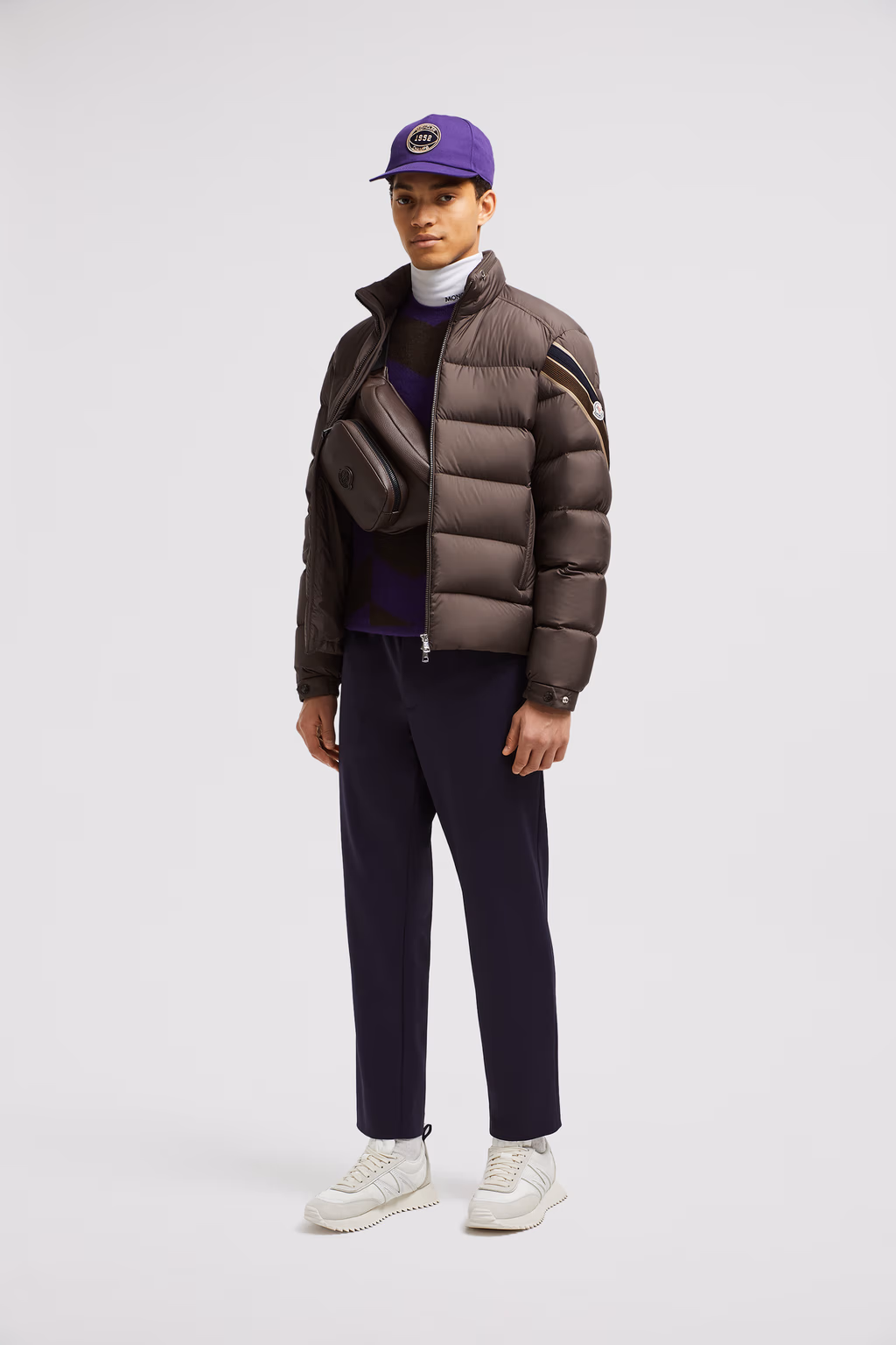 MONCLER SOLAYAN SHORT DOWN JACKET