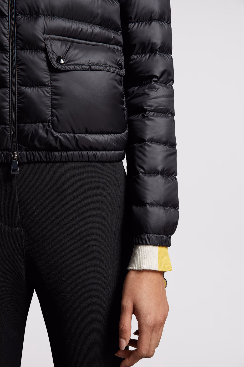 MONCLER LANS SHORT DOWN JACKET