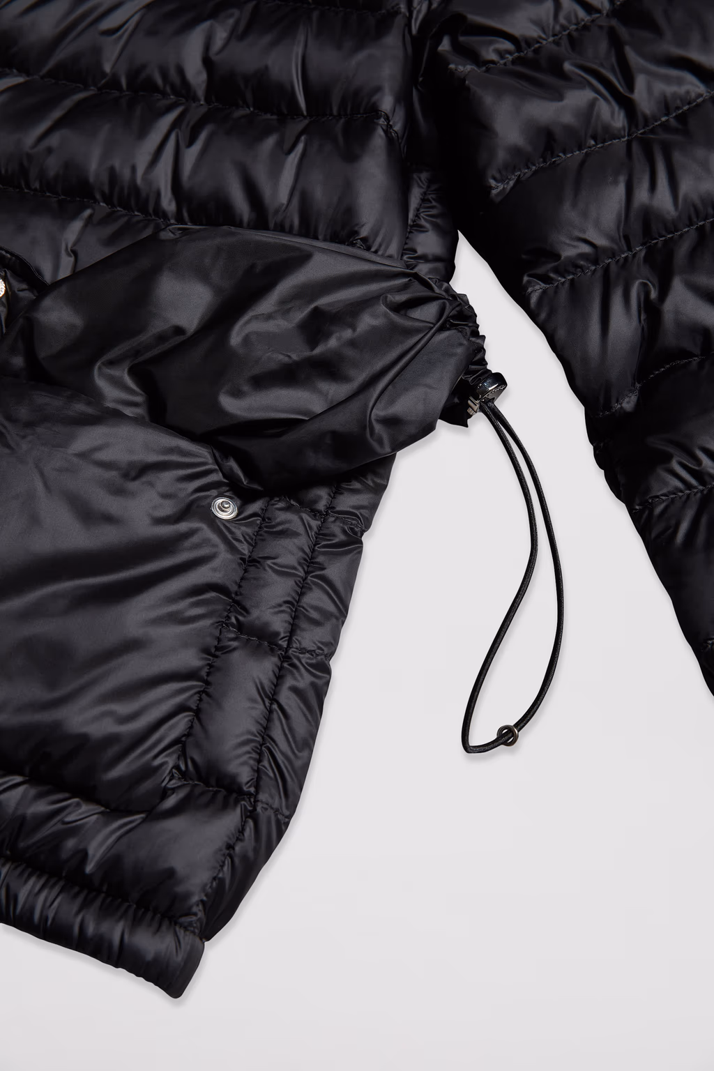 MONCLER LANS SHORT DOWN JACKET