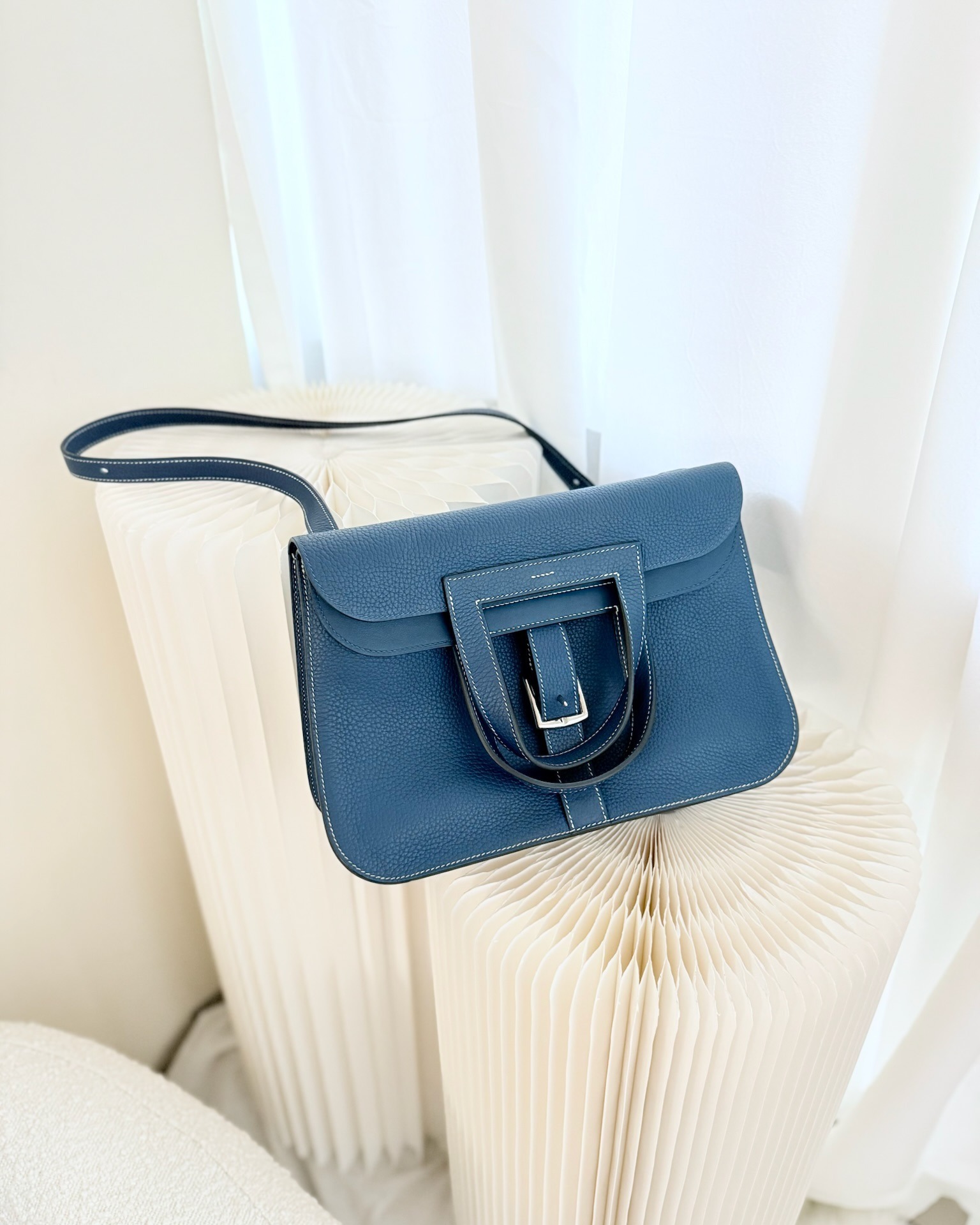 Hermès Halzan 31 Deep Blue S4 Clemence Palladium Hardware