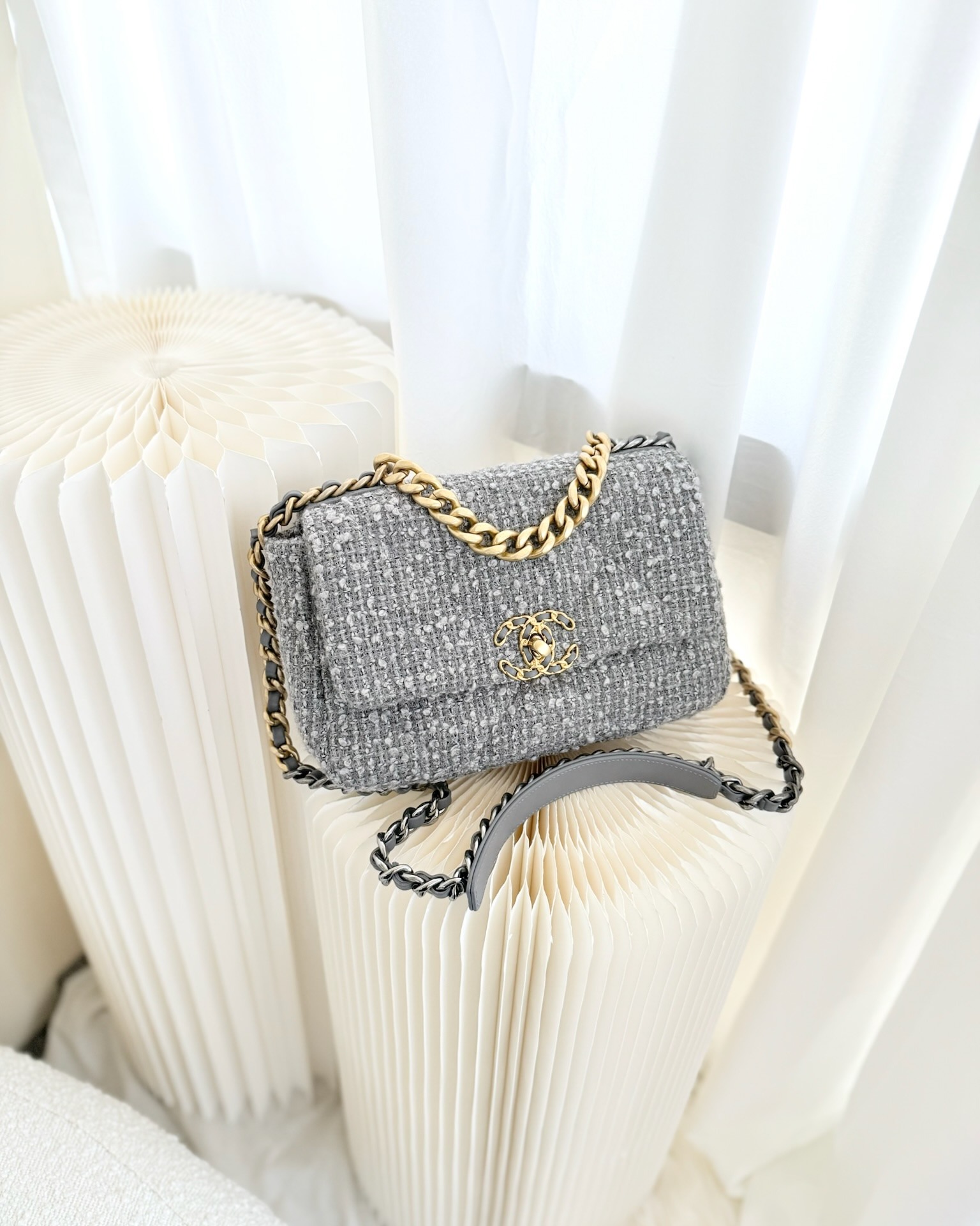 Chanel 19 Small Tweed Grey