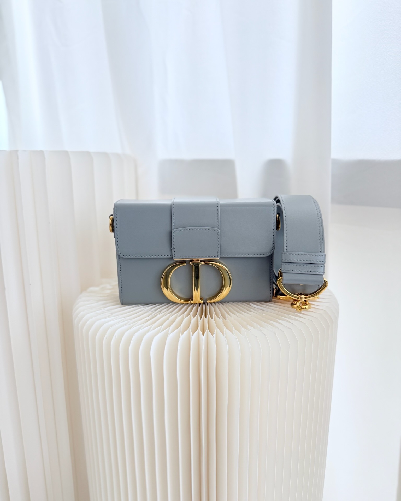 Dior 30 Montaigne Box Bag Grey Calfskin