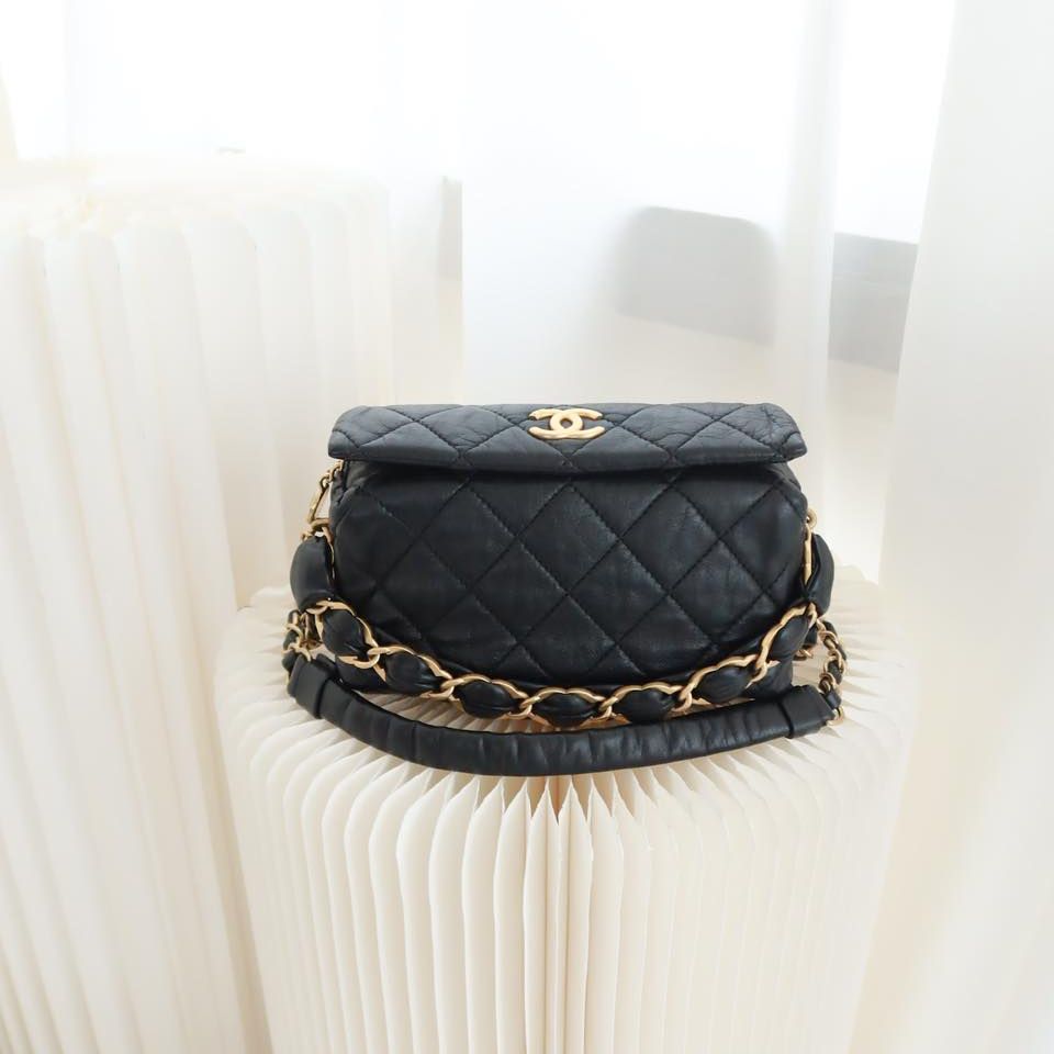 Chanel Small Hobo Bag Crumpled Black Lambskin Aged 21S