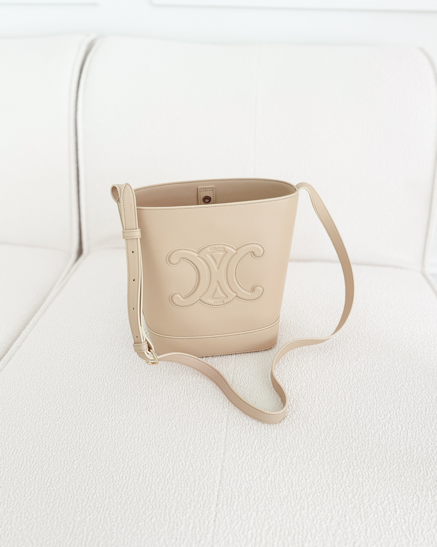 Celine Small Bucket Cuir Triomphe Calfskin