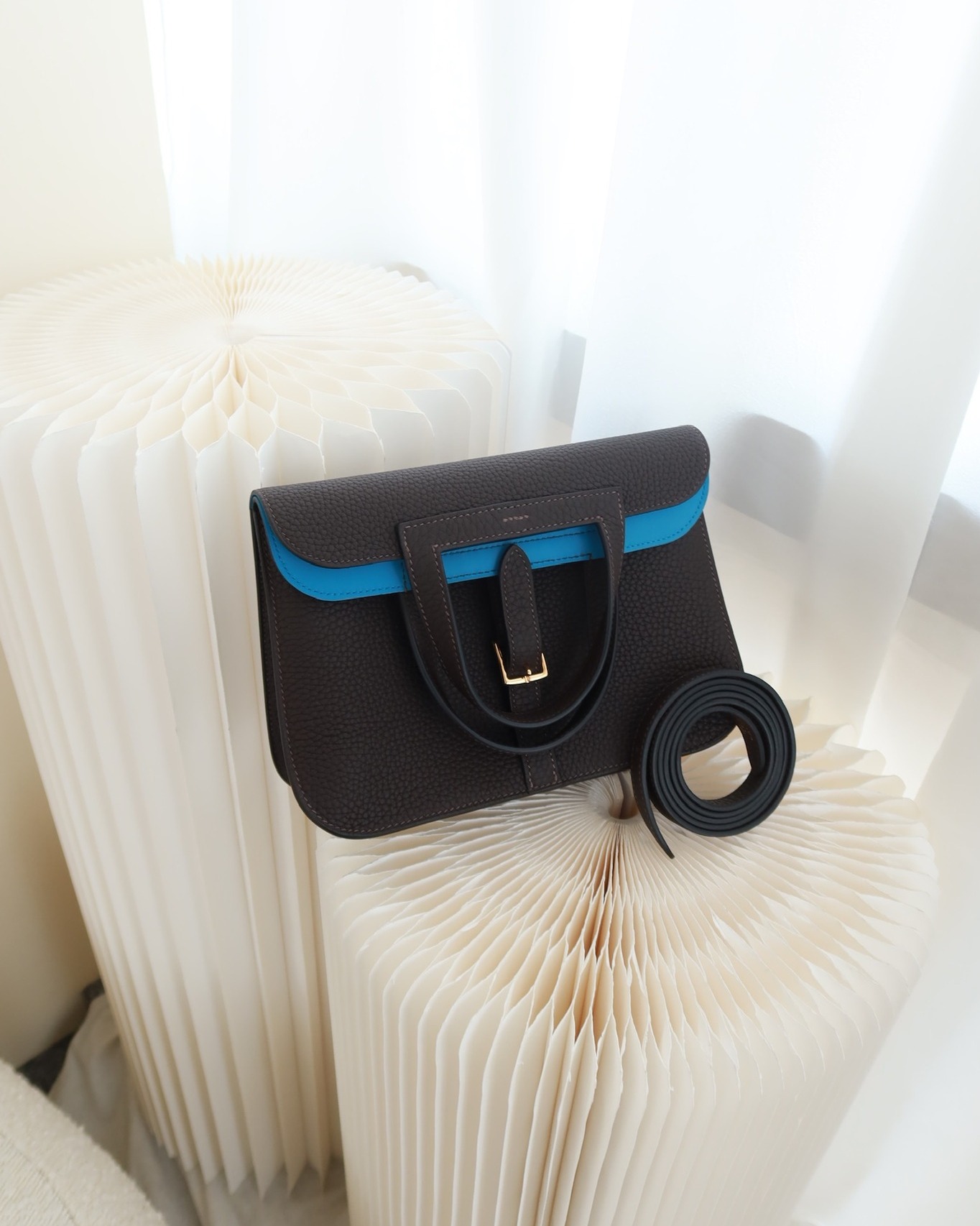 Hermès Halzan 25 Macassar 3S/ Bleu Zanzibar B3 Clemence