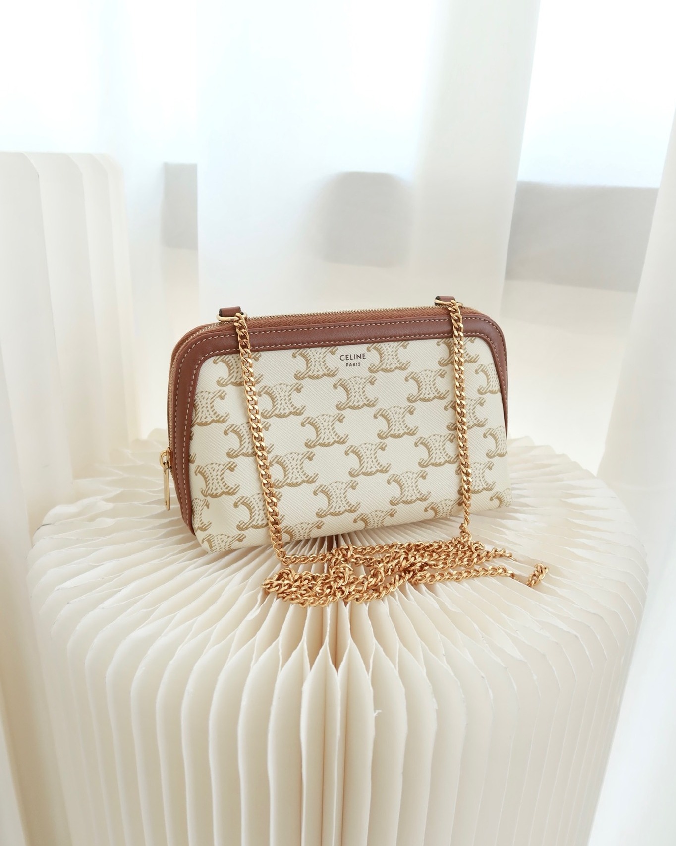 Celine Clutch With Chain Triomphe Canvas Lambskin White/Tan
