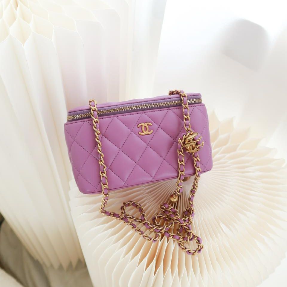 Chanel Pearl Crush Vanity With Chain Purple Lambskin Aged
