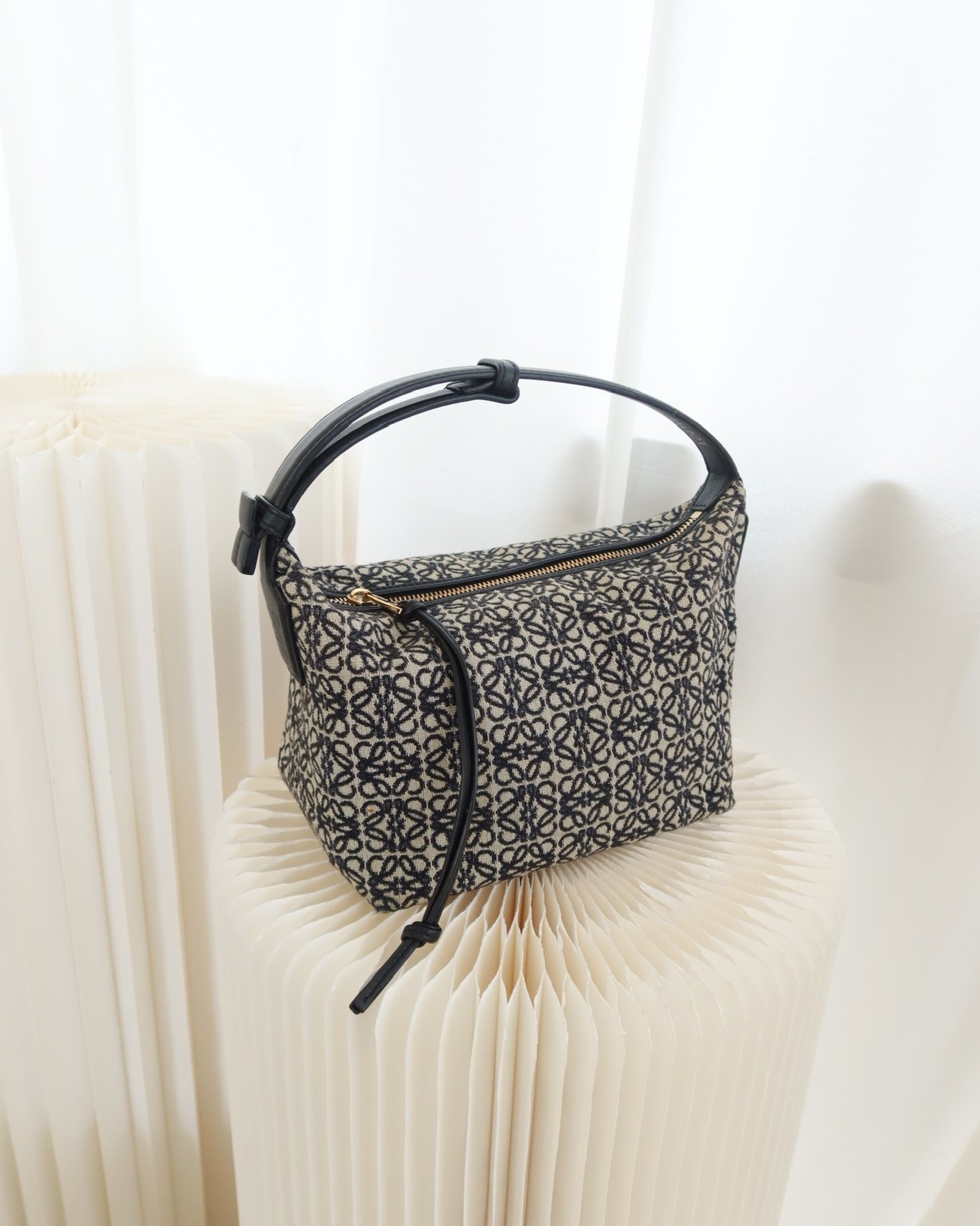 Loewe Small Cubi bag in Anagram Jacquard & Calfskin Navy/ Black
