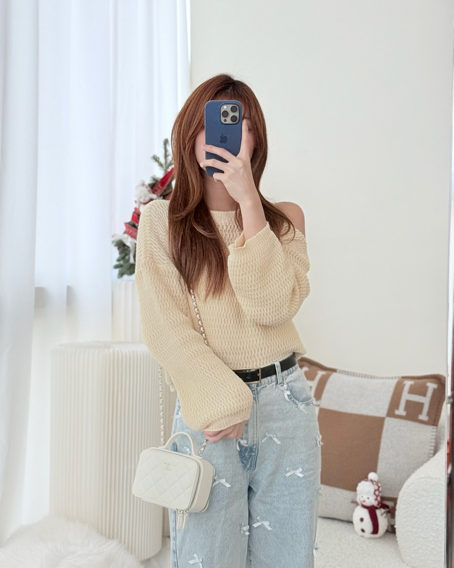 Chanel Top Handle Quilted Vanity Case White Shiny Lambskin