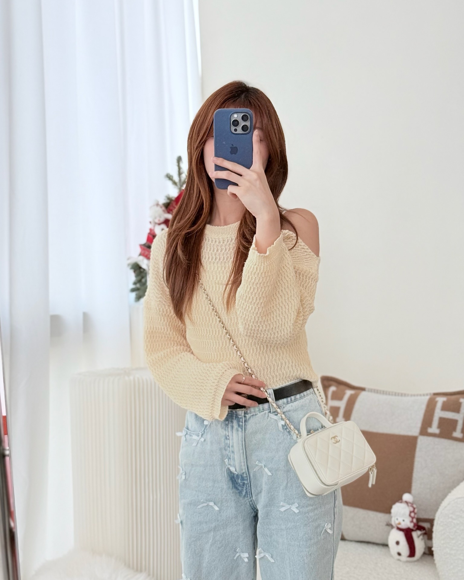 Chanel Top Handle Quilted Vanity Case White Shiny Lambskin