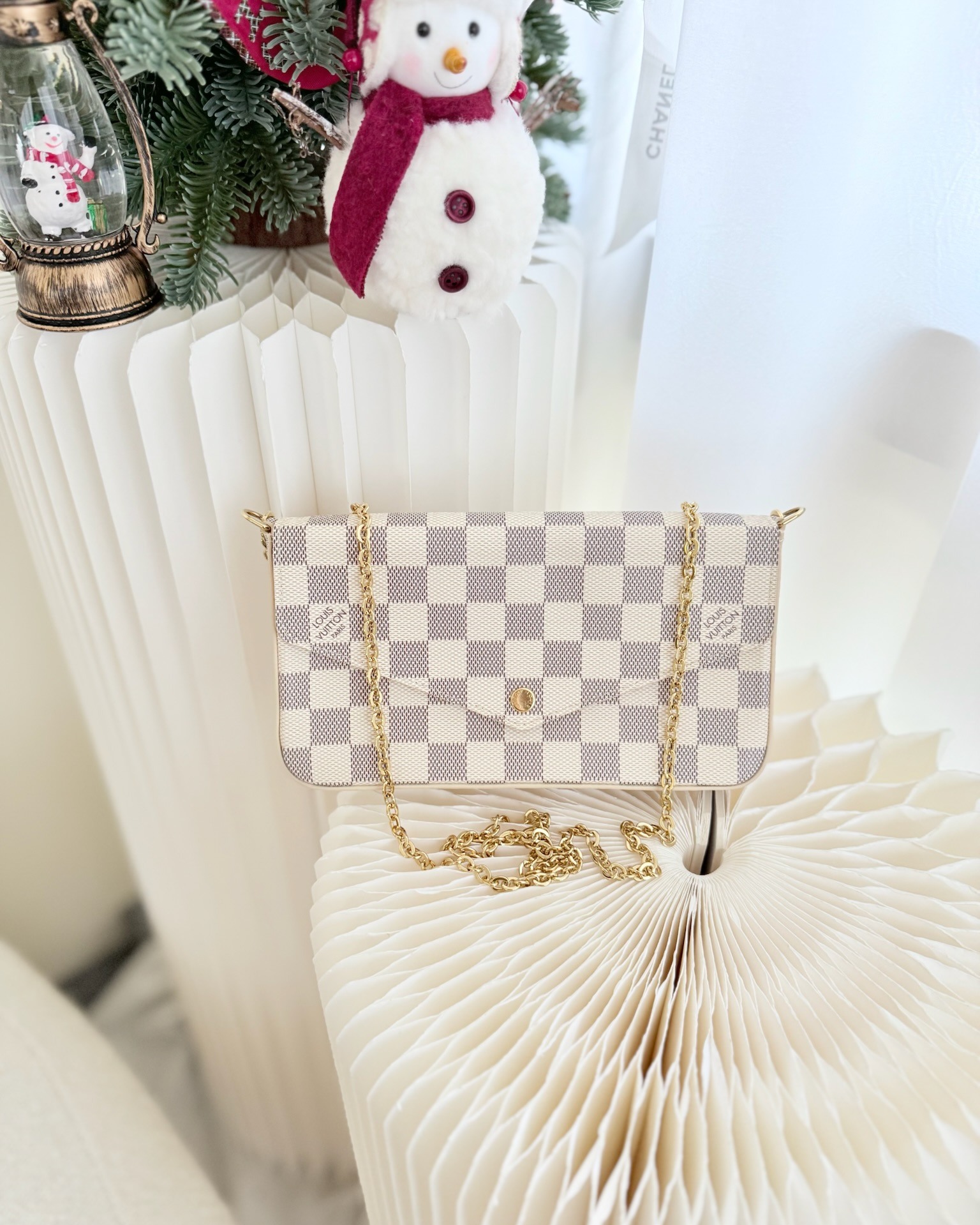 Louis Vuitton Félicie Pochette Damier Azur Canvas