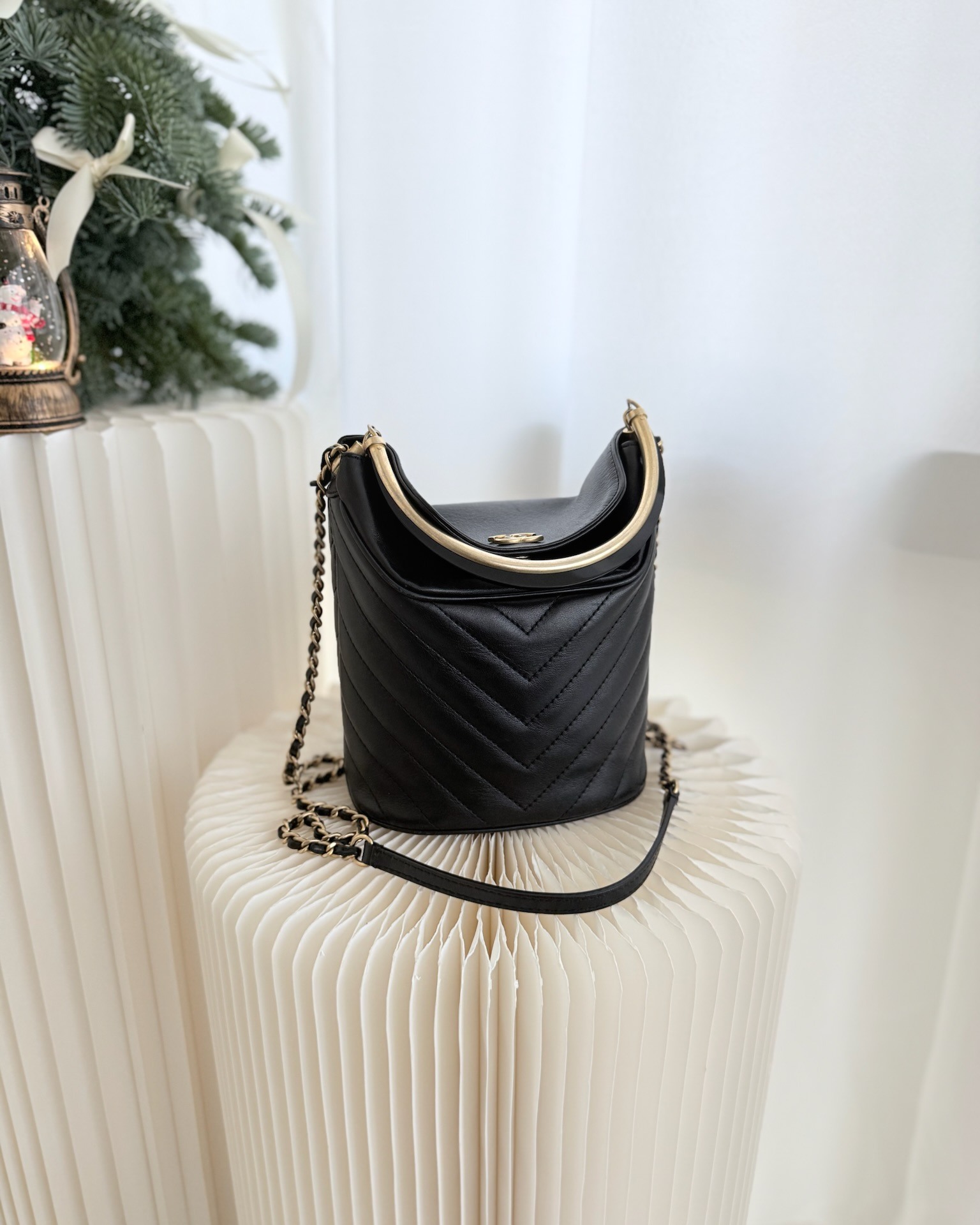 Chanel Chevron Chic Bucket Bag with Handle Black Lambskin Aged