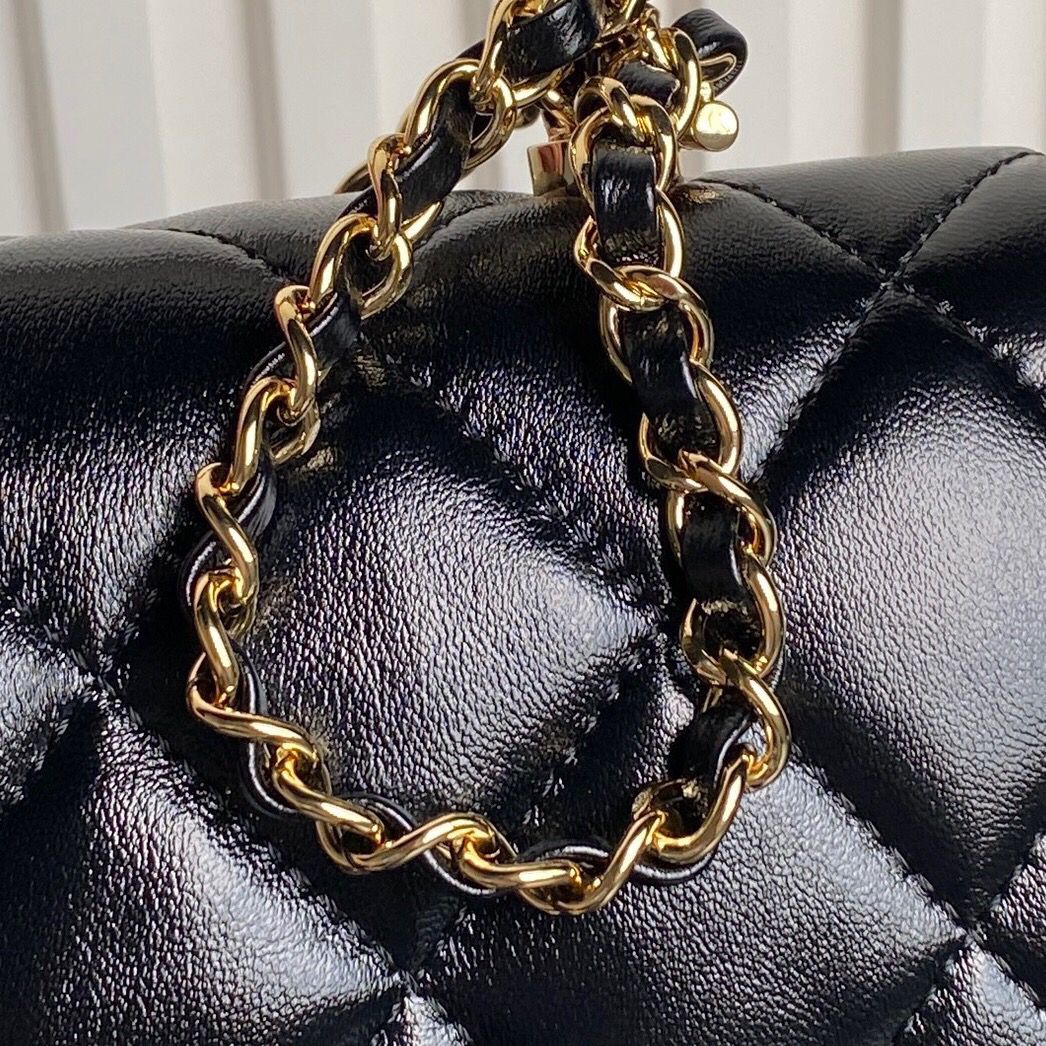 CHANEL  Shiny Lambskin Quilted Golden Links Top Handle Flap Black