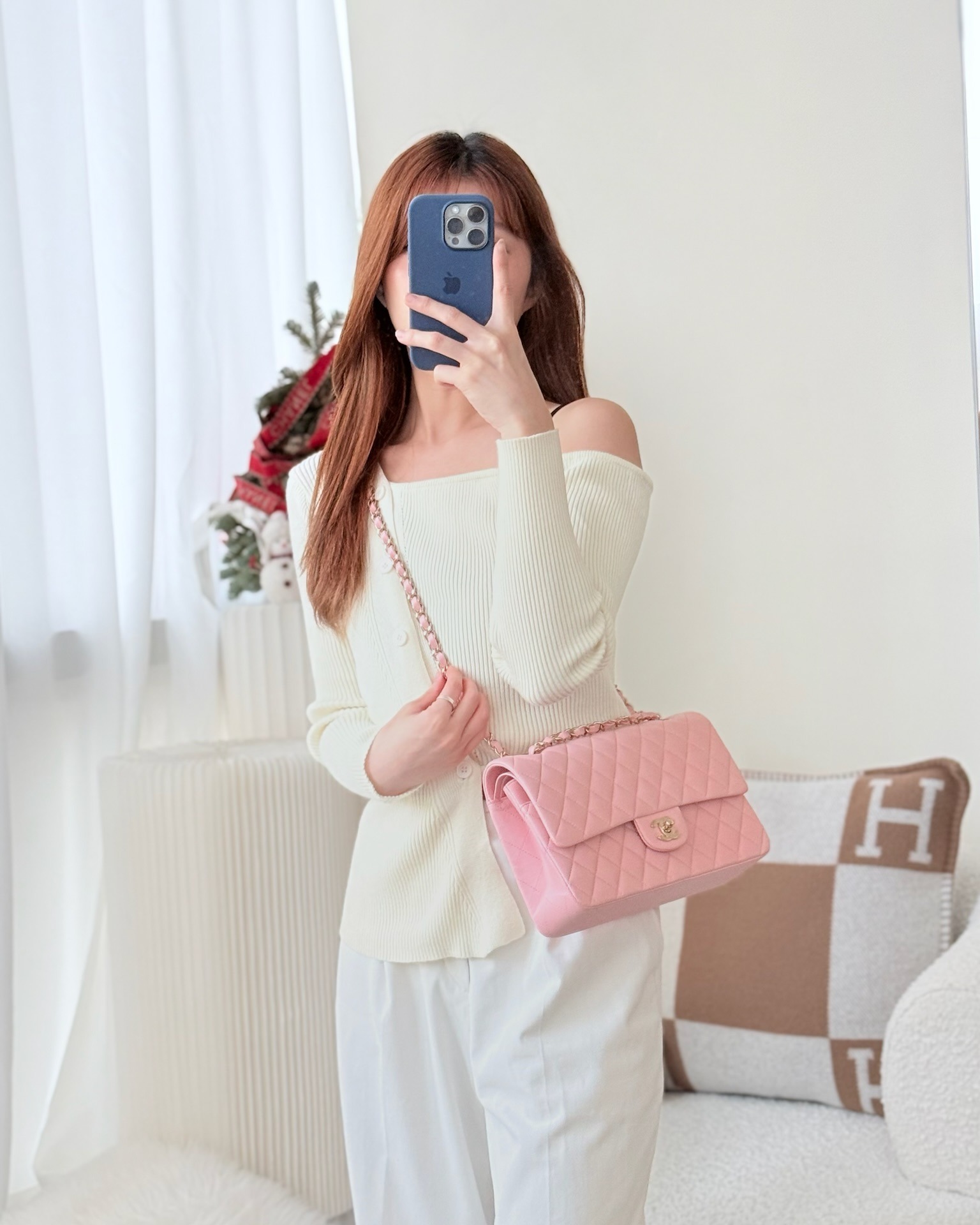 Chanel Classic M/L Medium Flap Quilted Pink Lambskin