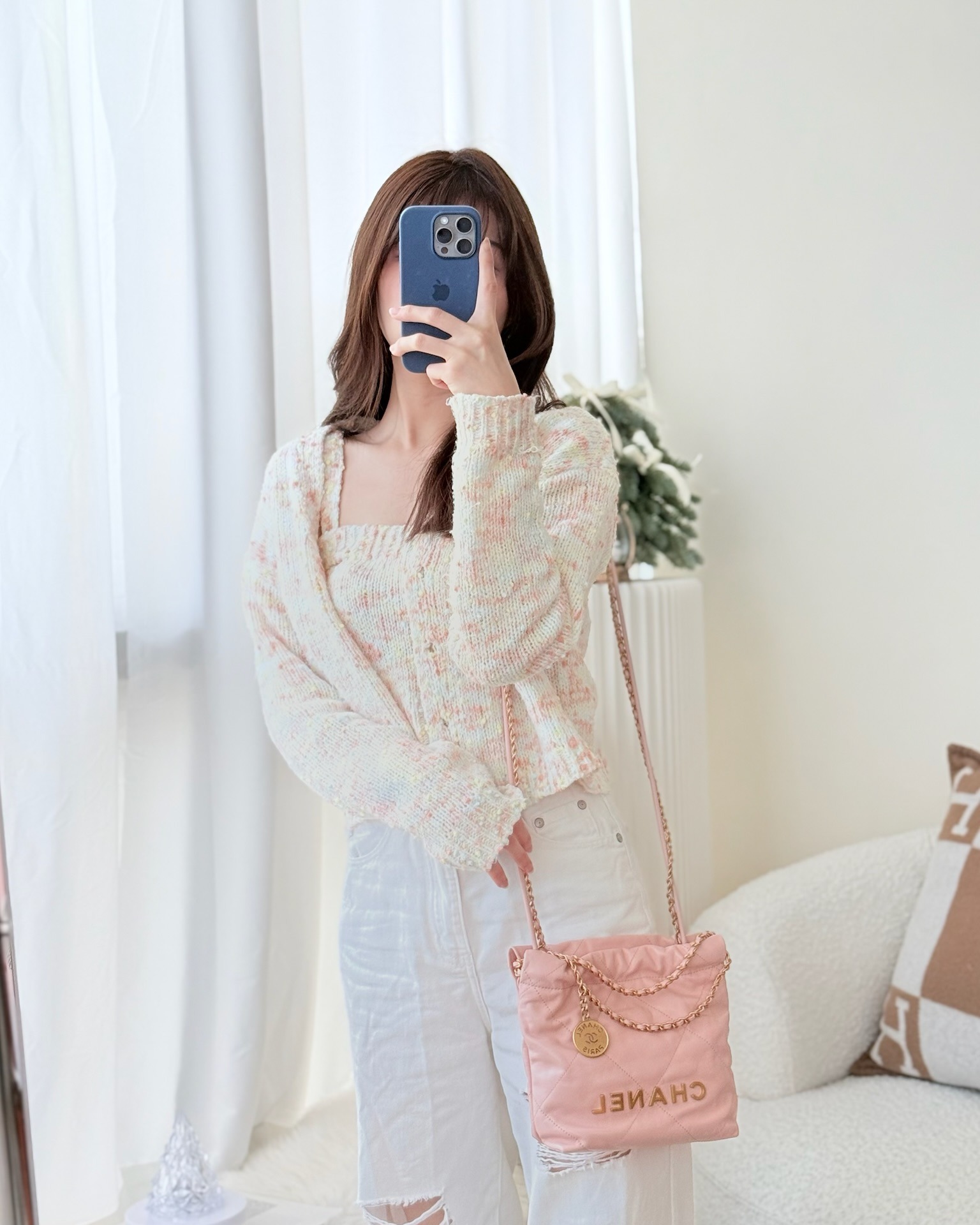 Chanel 22 Mini Bag Light Pink Crumpled Calfskin