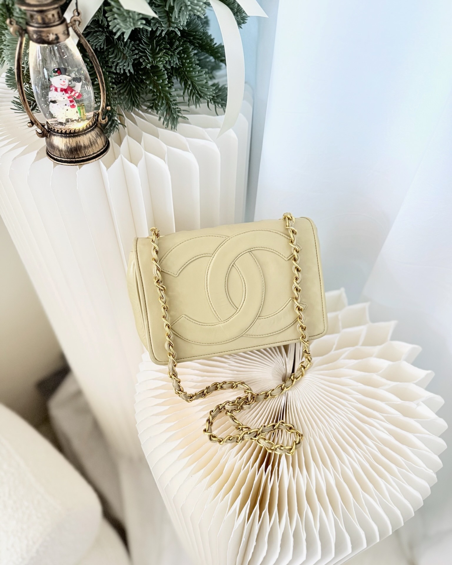 Chanel Vintage CC Flap Bag Beige Lambskin