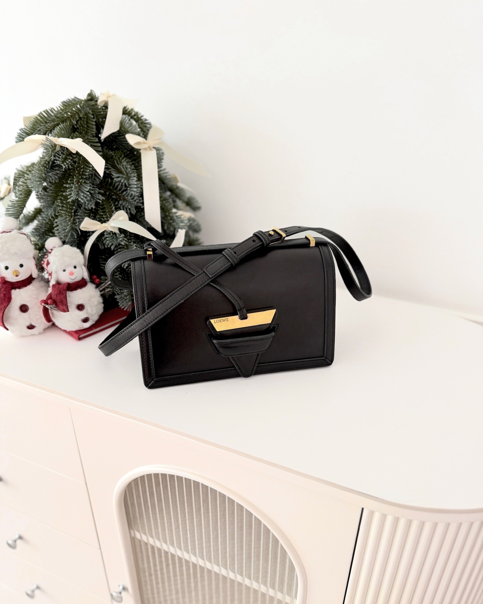 Loewe Medium Barcelona Shoulder Bag Black Calfskin