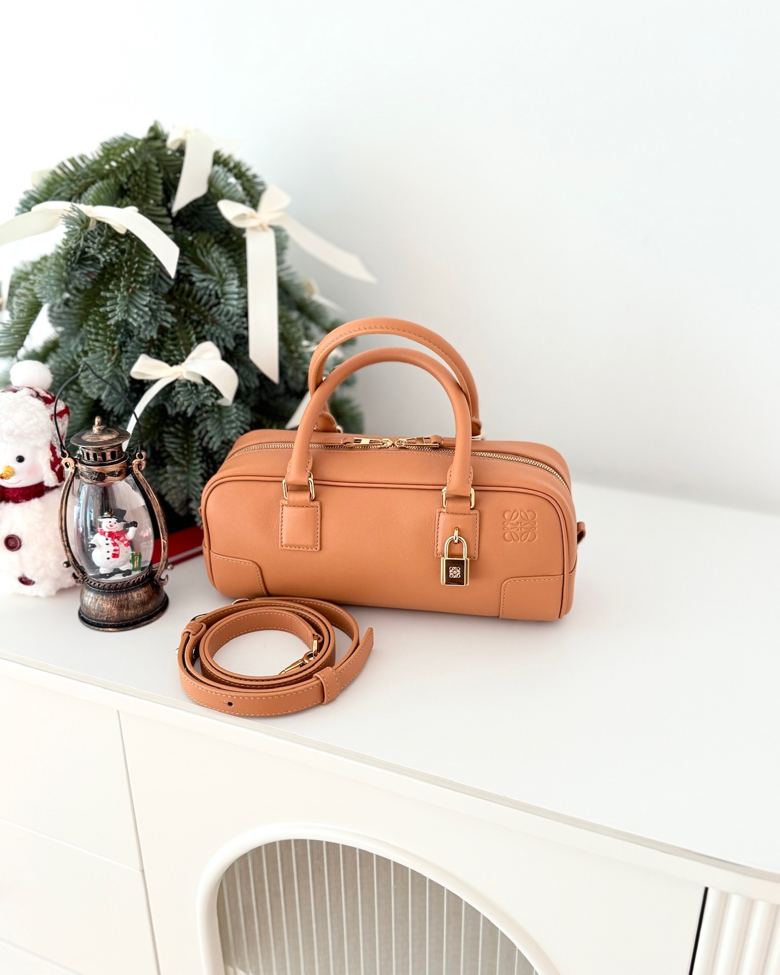 Loewe Amazona 23 Cropped Bag Warm Desert Nappa Calfskin