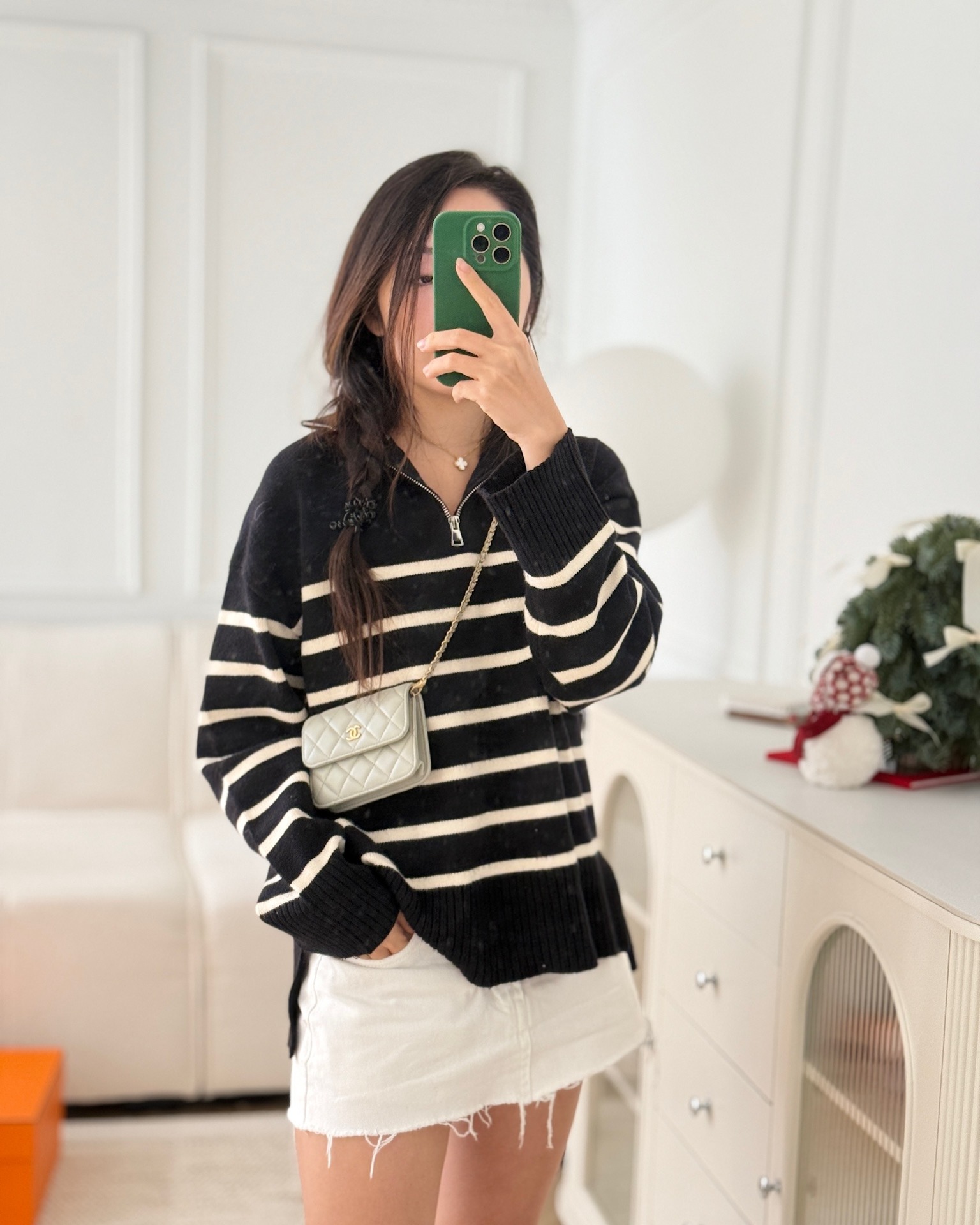 Chanel Pearl Crush Mini Clutch Belt Bag Grey Lambskin Aged