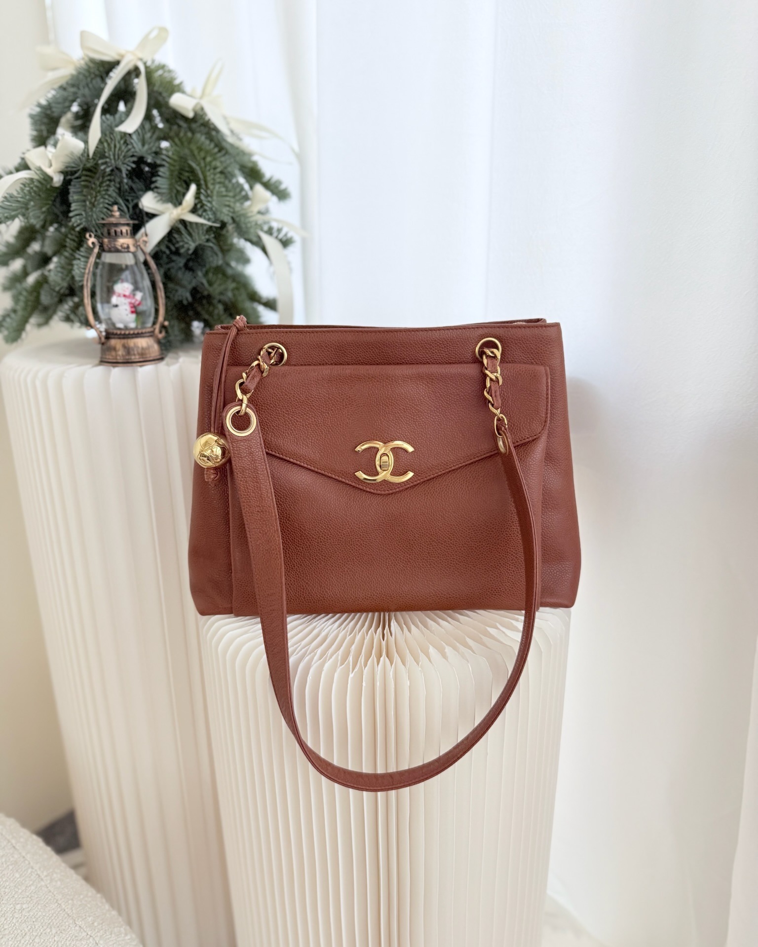 Chanel Vintage Tote Caramel Caviar 24K