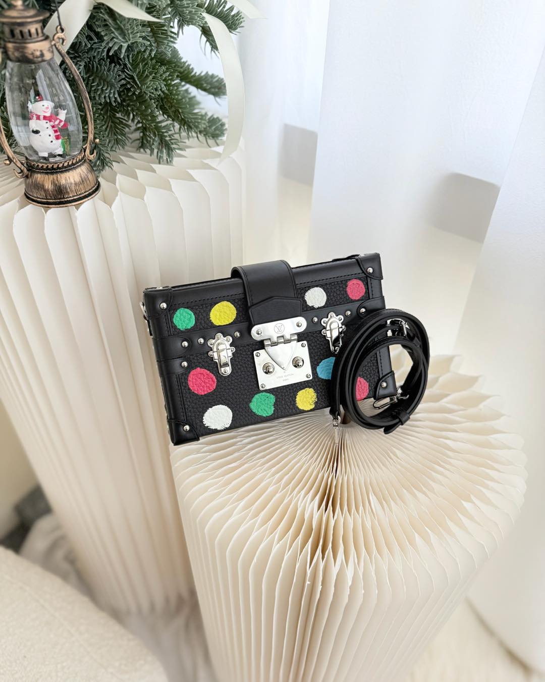 Louis Vuitton Petite Malle In Black