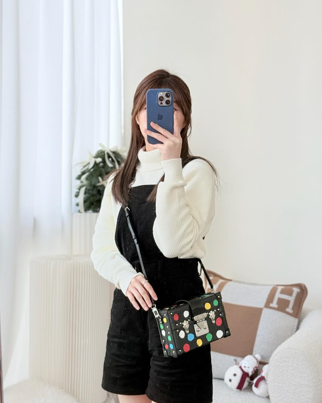 Louis Vuitton Petite Malle In Black