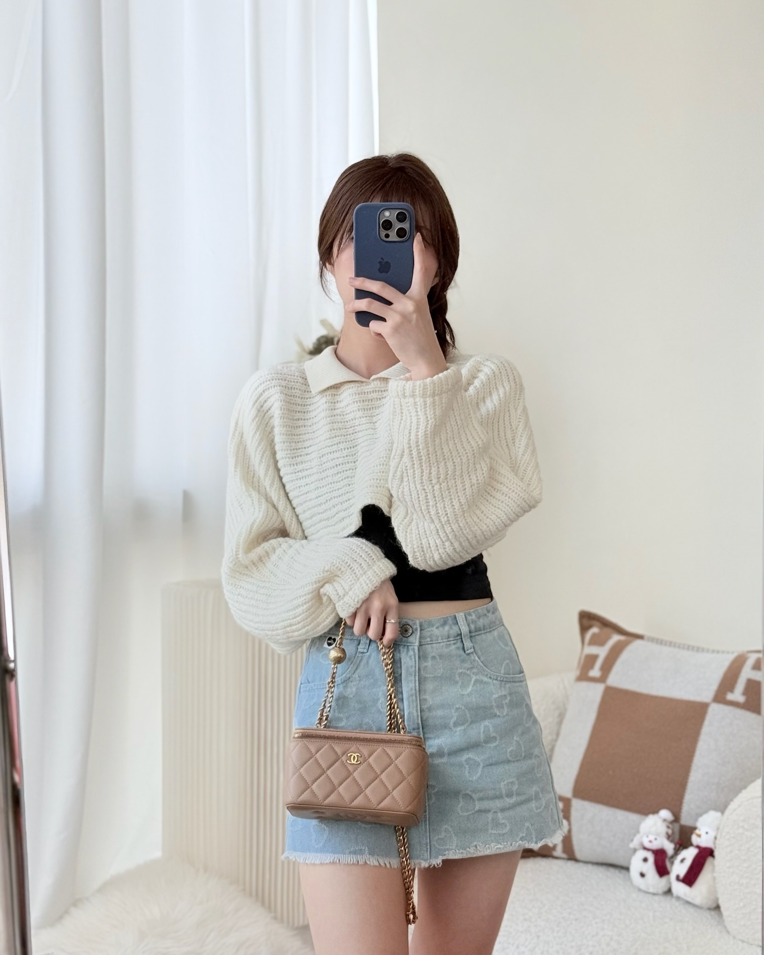 Chanel Pearl Crush Vanity With Chain Dark Beige Lambskin Aged