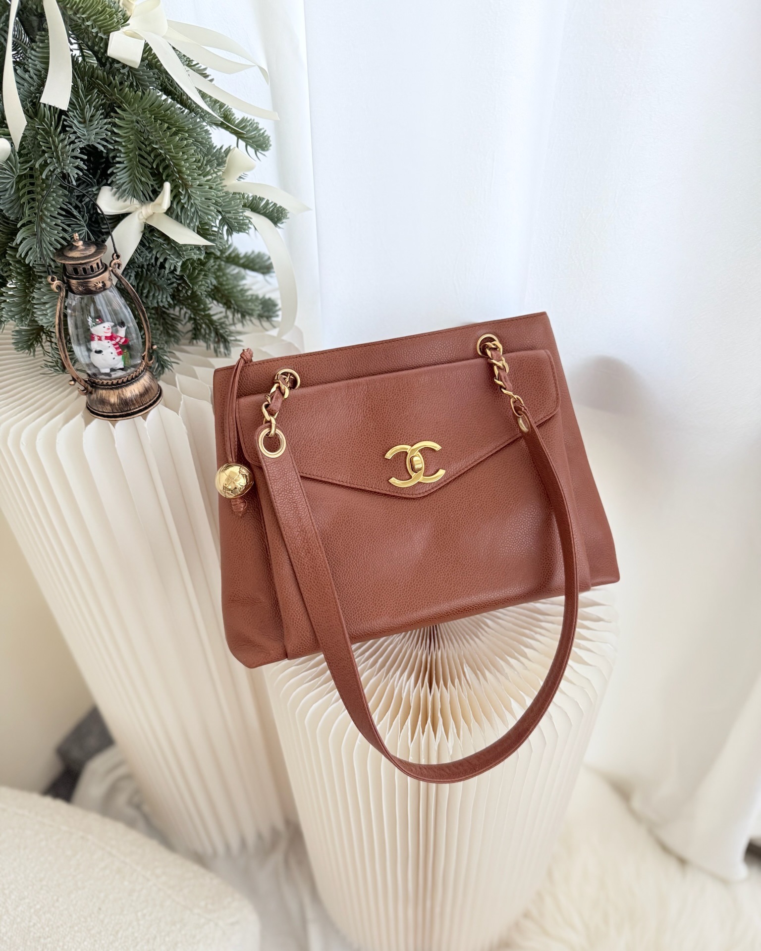 Chanel Vintage Tote Caramel Caviar 24K