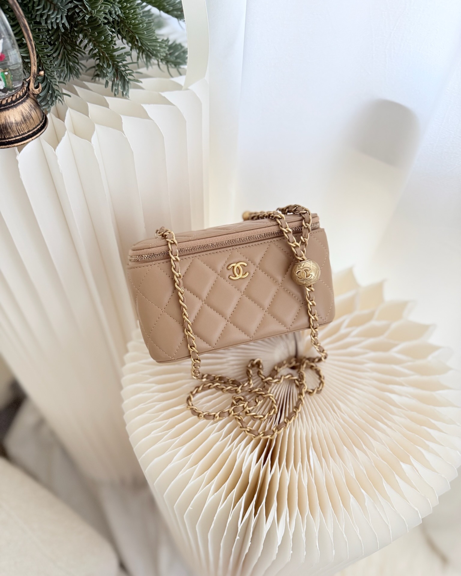 Chanel Pearl Crush Vanity With Chain Dark Beige Lambskin Aged