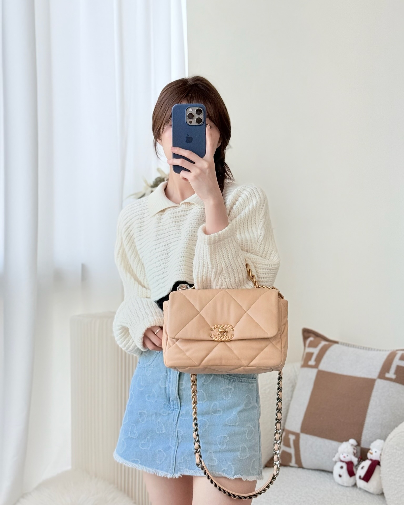 Chanel 19 Small Beige Mixed Hardware
