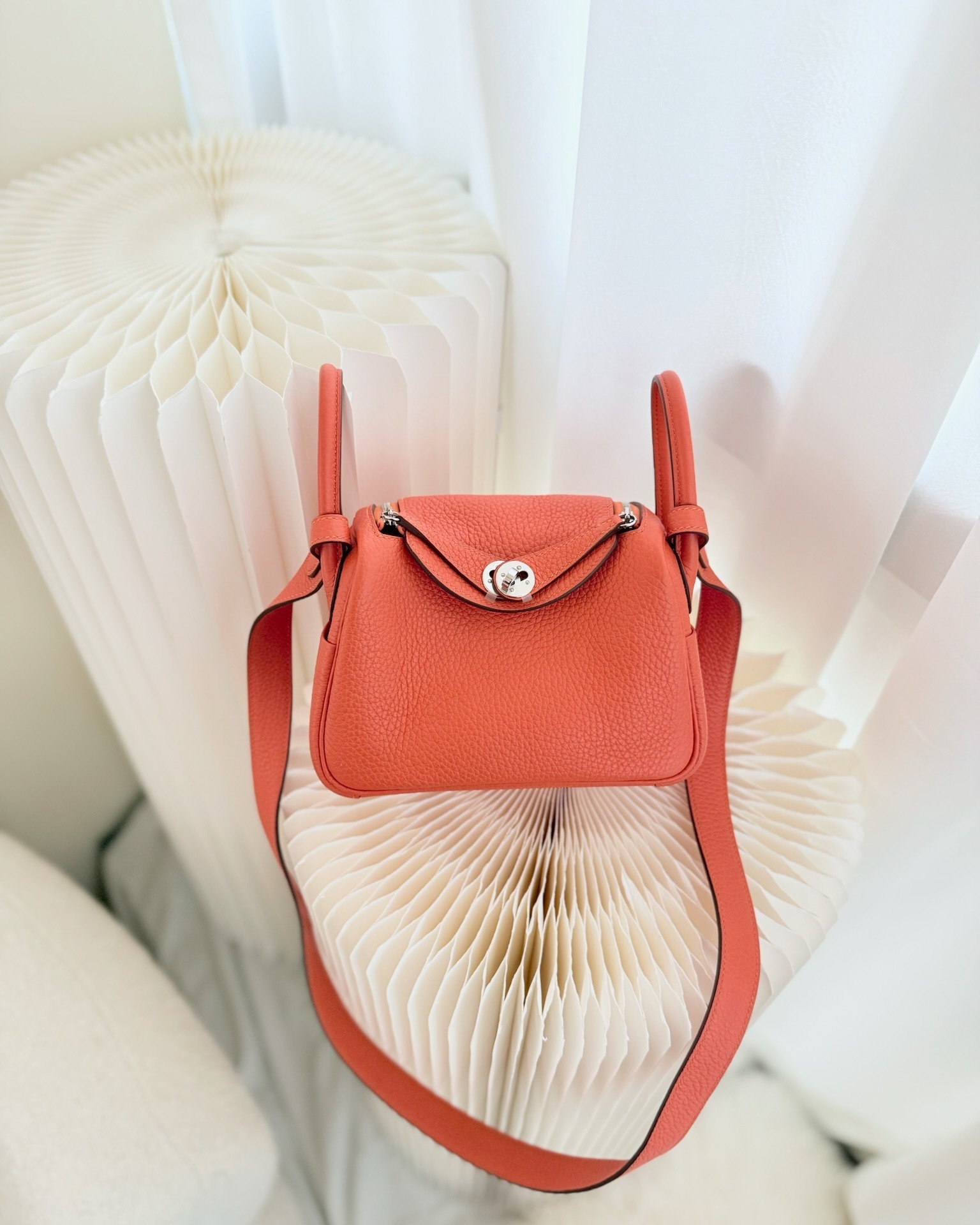 Hermès Mini Lindy 20 Orange Poppy 8V Clemence Palladium Hardware